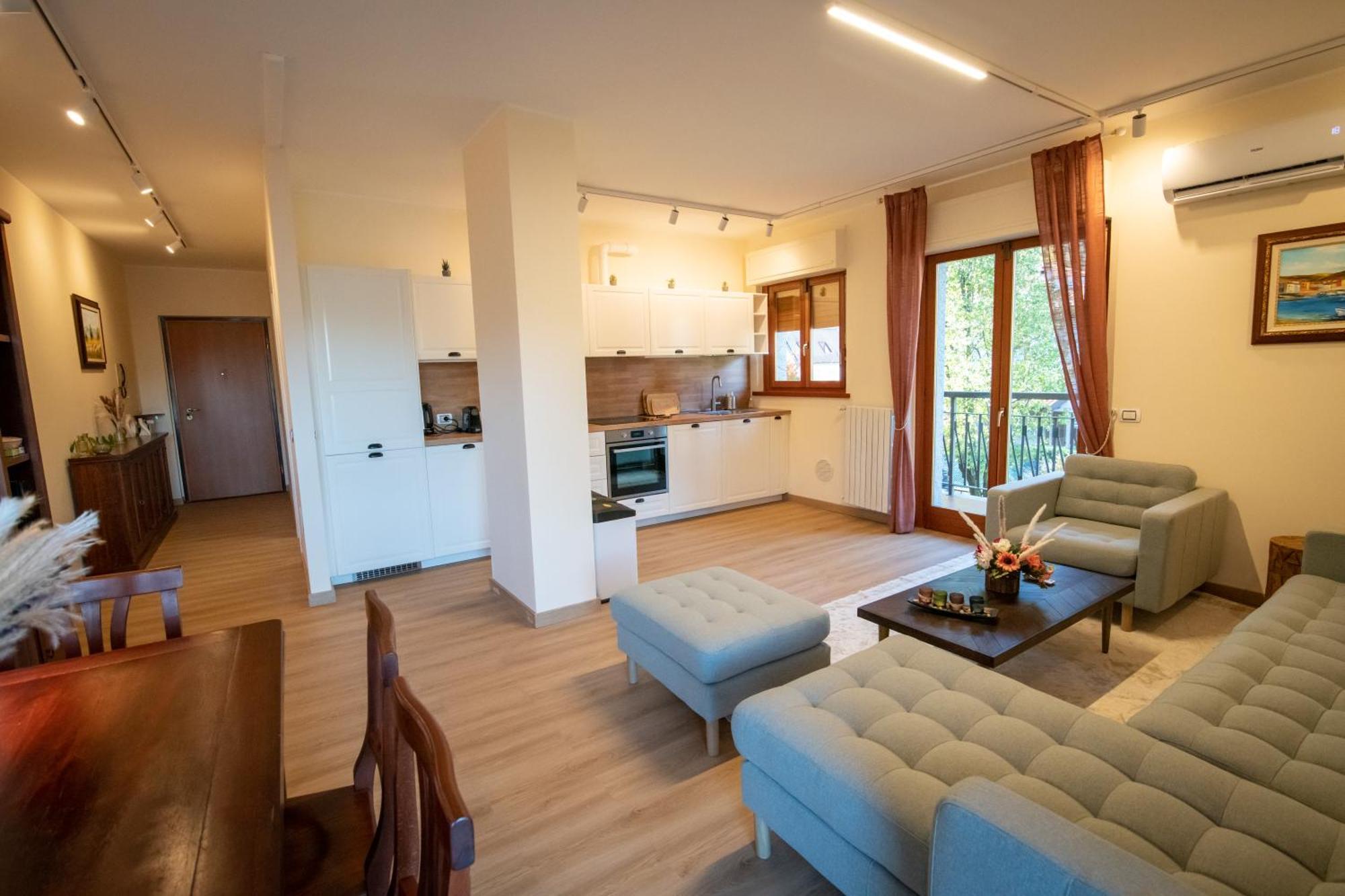 Residenza Lago Sereno ปอร์โต เซเรซิโอ ภายนอก รูปภาพ